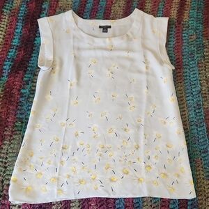 Ann Taylor White Top with Yellow Floral Design